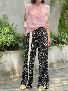  蕾丝上衣，丝丝心动 