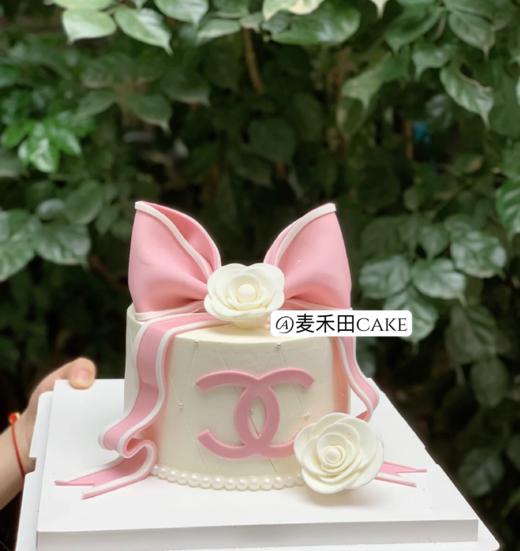 粉色小香（翻糖工艺蛋糕需提前6小时预订，加急请联系客服13543373788） 商品图1