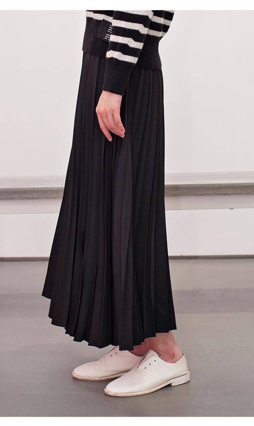 2楼名邦服饰黑色百褶裙 商品图1