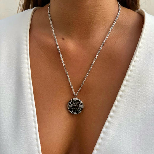 北京仓｜Gigi Paris-Chanel-黑色 中古纽扣 项链［法国设计师］ 商品图0