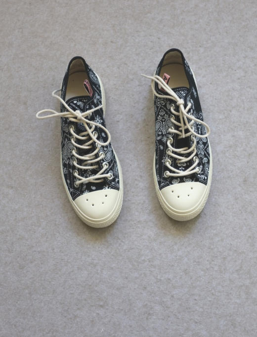 简单粗暴的 哈！情侣段 Acne 腰果花 荧光硫化底 低帮款 帆布鞋 商品图0