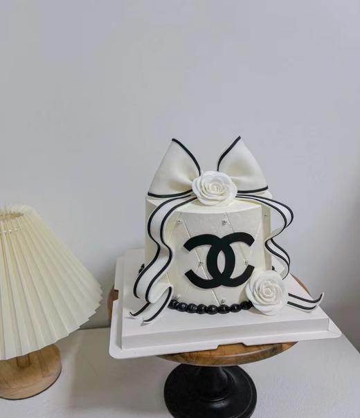 白色小香（翻糖工艺蛋糕需提前6小时预订，加急请联系客服13543373788） 商品图2