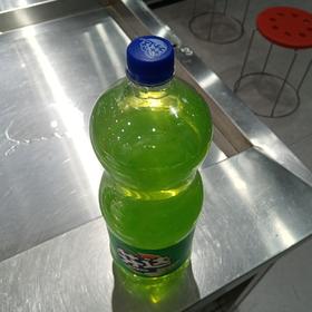 芬达苹果味汽水2L