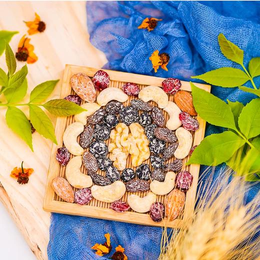 【新疆】益生菌每日坚果礼盒750g 商品图2