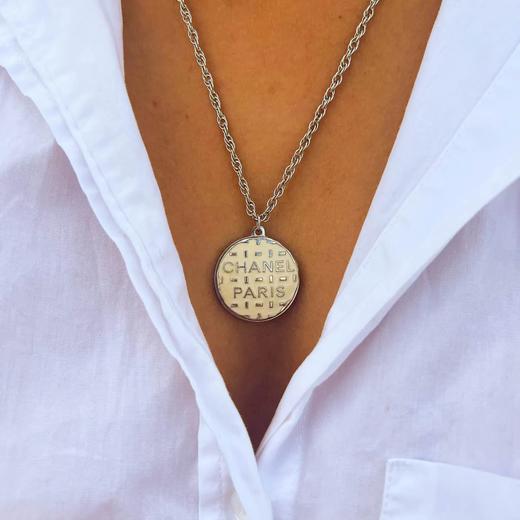 北京仓｜Gigi Paris-Chanel-白色 中古纽扣 项链［法国设计师］ 商品图7