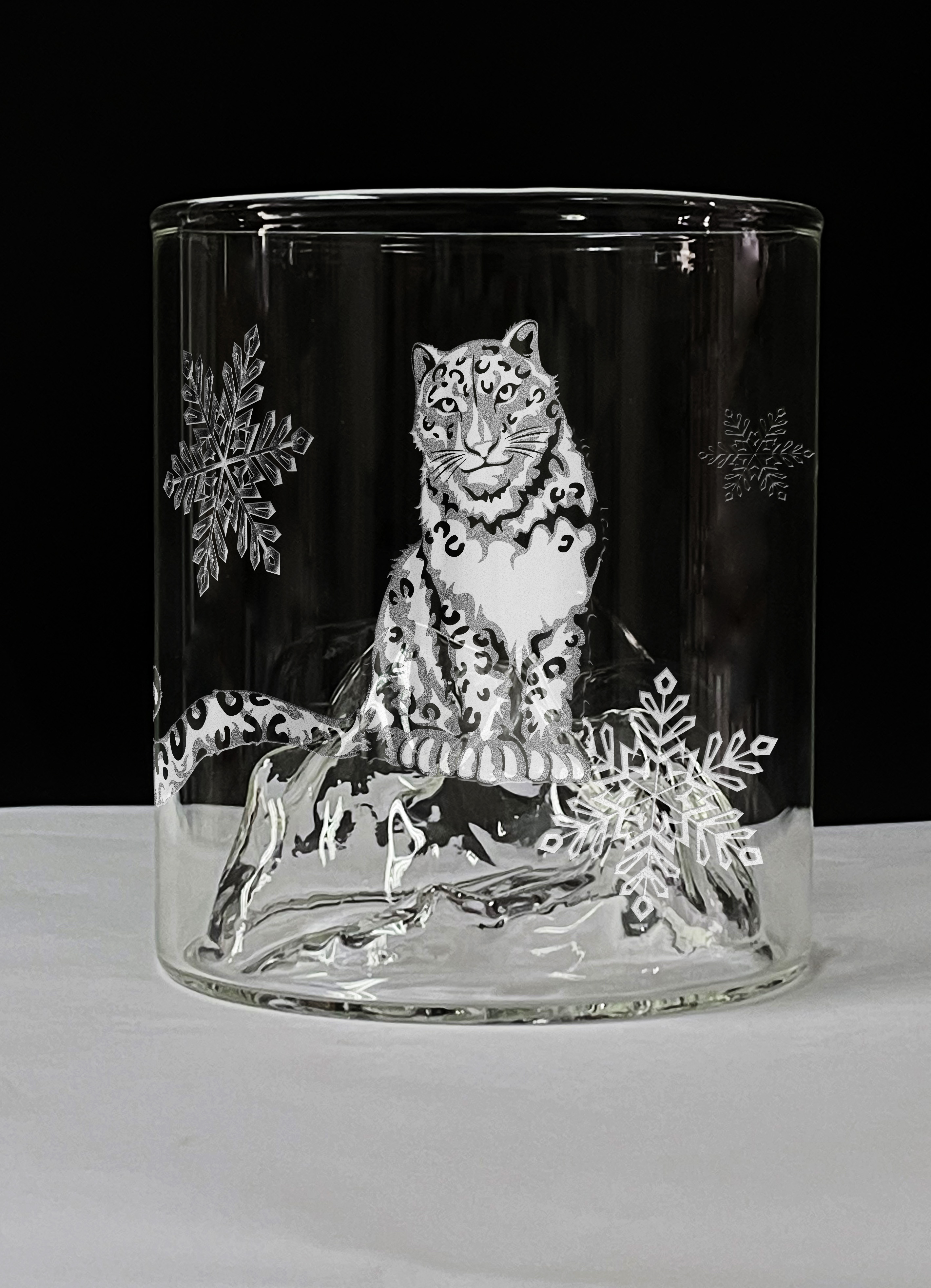 吉祥雪豹雪山杯