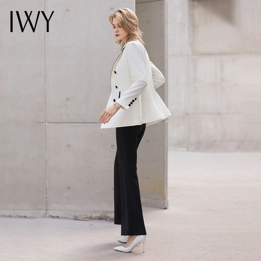 IWY/白色双排扣高端职业套装2022新款时尚主持人西装正装女气质工作服 C12102+P31355 商品图4