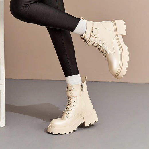 西遇厚底马丁靴女2022年秋冬季新款时尚百搭小个子粗跟帅气短筒靴D2023758 商品图1