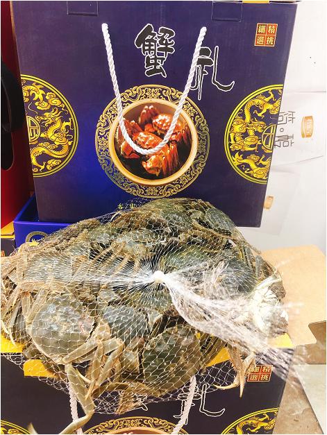 网兜河蟹礼盒（拼团） 商品图1