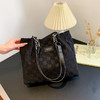 新款大容量复古包包女秋季2022新款潮流时尚洋气通勤包单肩腋下托特包 商品缩略图3