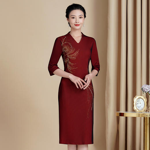 JC-JY5235喜婆婆婚宴旗袍礼服秋季高贵参加婚礼v领改良连衣裙女 商品图2