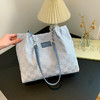 新款大容量复古包包女秋季2022新款潮流时尚洋气通勤包单肩腋下托特包 商品缩略图2
