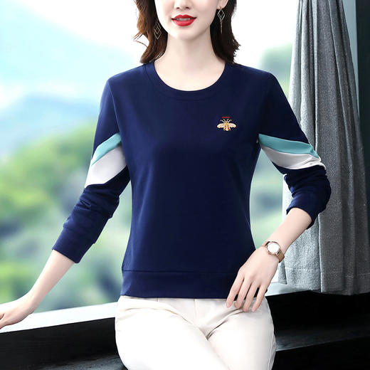 SP-8529 圆领卫衣女2022新款宽松韩版洋气无帽春秋时尚印花减龄单件上衣 商品图0