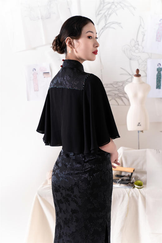 荷言HEYEN 期夜月 黑色进口时装面料+拼接袖 商品图4