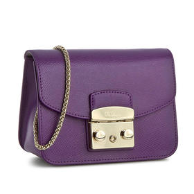 FURLA 芙拉 女士皮革金属字母徽标刻花斜挎单肩包 紫色 820681 B BGZ7 VIOLA
