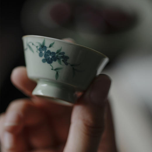 束刻/无落/手工果青釉下粉彩手绘小品杯茶具茶杯薄胎品茗杯 商品图1
