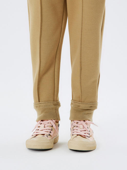 JNBY  22年秋款  中帮印花板鞋  6M9M10520 商品图4