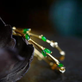 龢盒原创 清隽出尘 坠入人间烟火 18k金镶翡翠清竹大耳圈