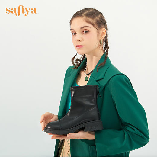【春节不打烊】Safiya/索菲娅 2022冬季新品黑色时装靴英伦风弹力软皮户外厚底增高中跟烟筒靴 SF24116039 商品图4