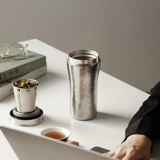 保鲜12h 茶水不变质 | 鸣盏 纯钛泡茶保温杯 茶水分离办公茶具钛杯MZ8007[福利品] 商品图4
