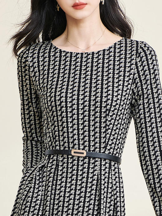 米思阳2024秋季新款优雅气质针织印花连衣裙收腰显瘦中长裙3172 商品图3