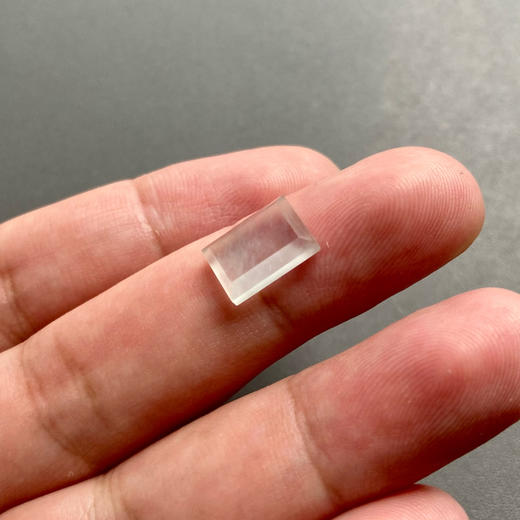 玻璃种和阳绿翡翠无事牌戒面 商品图9