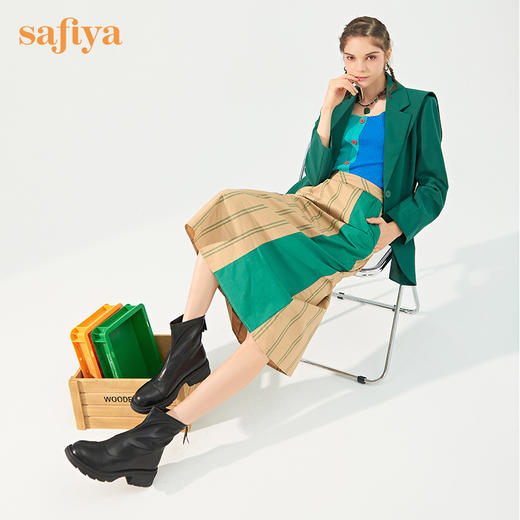 【春节不打烊】Safiya/索菲娅 2022冬季新品黑色时装靴英伦风弹力软皮户外厚底增高中跟烟筒靴 SF24116039 商品图1