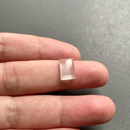 玻璃种和阳绿翡翠无事牌戒面 商品图8