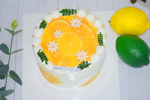 【鲜橙柠檬脆脆】动物奶油，柠檬、鲜橙；糯米蛋糕胚；本以为只是酸甜的组合，没想到这么好吃，快来尝尝吧，满满的维C~ 商品图1