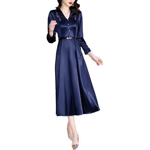 NYL62730 重工刺绣醋酸缎面连衣裙女2022秋季新款时尚洋气V领拼接显瘦遮肚 商品图4