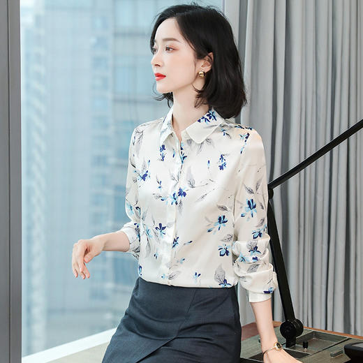 真丝衬衫女秋装新款长袖桑蚕丝洋气印花职业娃娃领上衣 商品图0