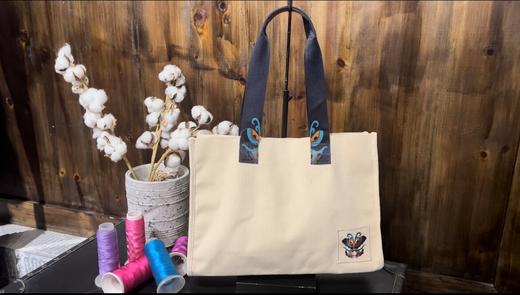 山谷居民手绣帆布包——梦蝶 商品图0