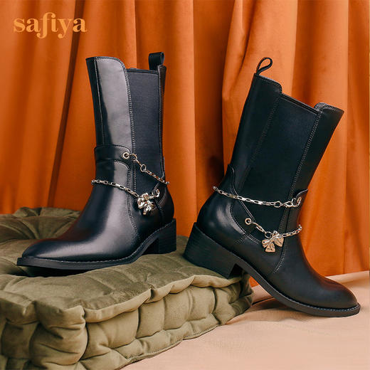 Safiya/索菲娅 中筒靴2022年冬季新品设计感小众链条炸街尖头切尔西靴 SF24116116 商品图10