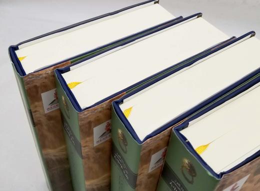 大中华文库：《金瓶梅》，全4册，精装16开本，中阿对照本，张洪仪译，中译出版社2017年版，2900多页，定价980，售价399元。 商品图4