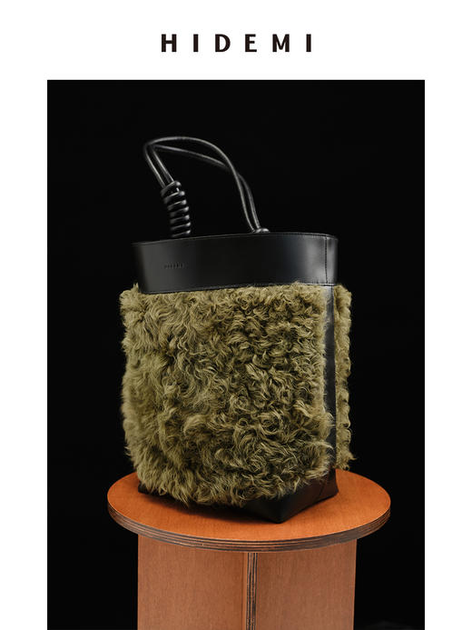 HIDEMI绿色皮草毛毛水桶包中号 商品图0