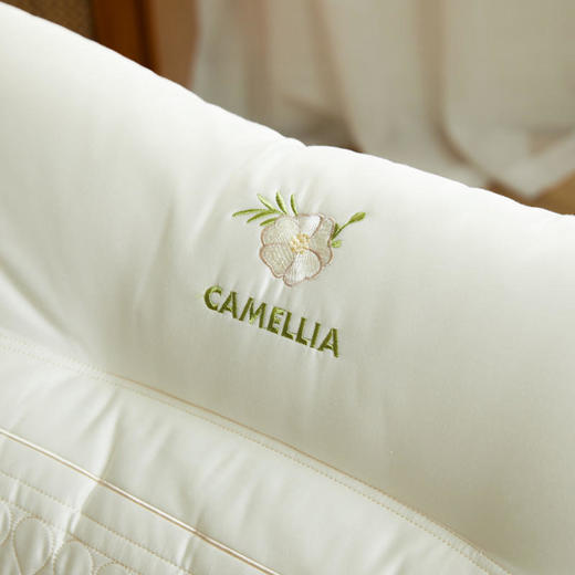 水洗花香枕头山茶花舒眠护颈枕芯 商品图6