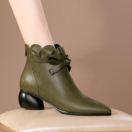 韩版荷叶边高跟，尖头粗跟性感短筒靴 JZJ-B240-706 商品图5