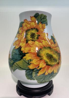 釉下五彩欣欣向荣福筒