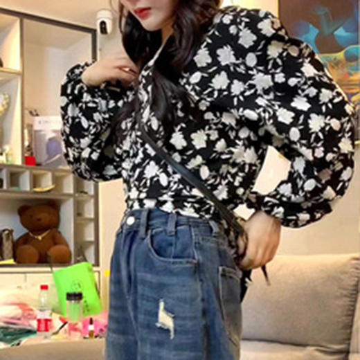 裁缝学苑AQ125 早秋新款复古V领碎花港味系带衬衫纸样女装打版裁 商品图3