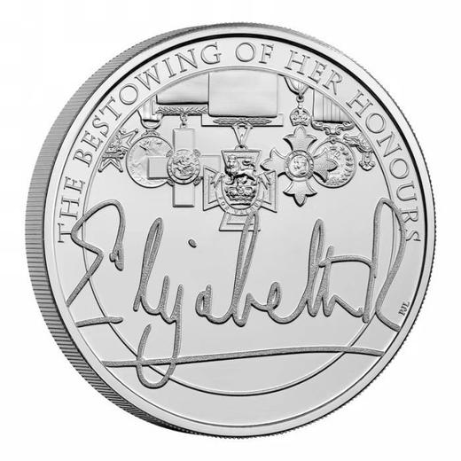 2022英国女王统治系列纪念币，带女王签名 商品图3