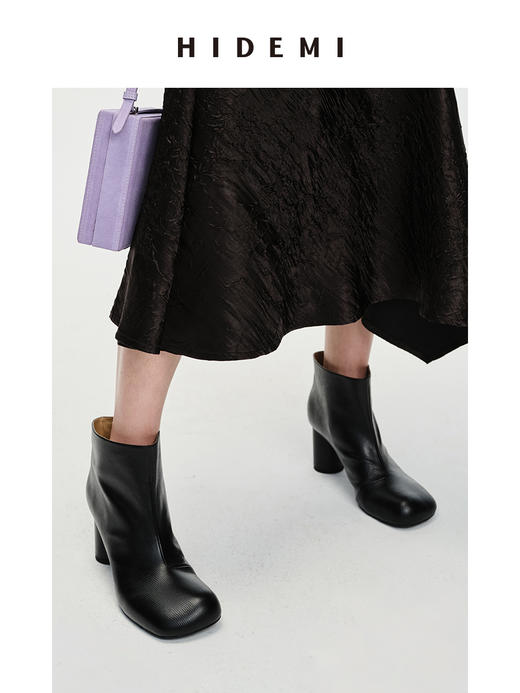 HIDEMI 蜥蜴纹圆头极简粗跟踝靴短靴 商品图2