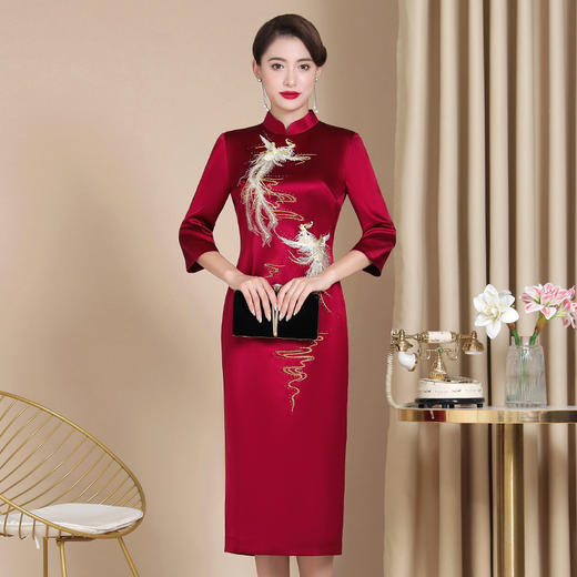 秋冬款婚宴礼服高贵年轻喜婆婆婚宴装旗袍裙丈母娘连衣裙WXG-2299133 商品图2