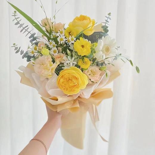 《小幸运》小号花束 品种随机 商品图3