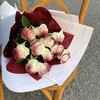 《凡尔赛》复古红11枝玫瑰花束 商品缩略图0