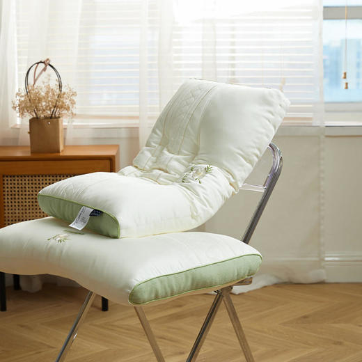 水洗花香枕头山茶花舒眠护颈枕芯 商品图2