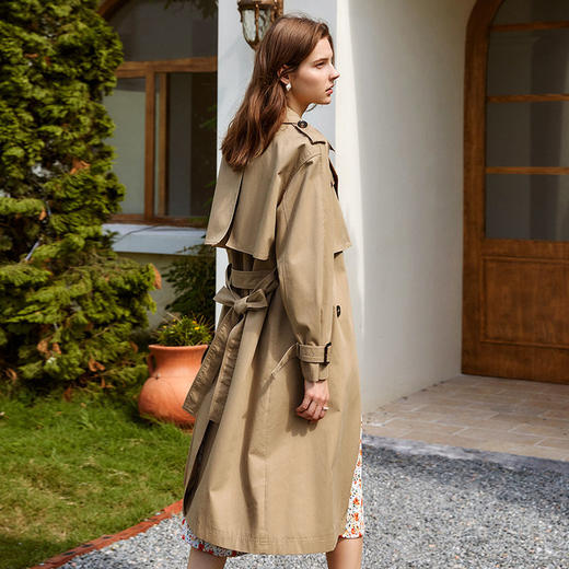 欧芮儿卡其色风衣外套女秋季新款2021宽松过膝中长款双排扣大衣 商品图2