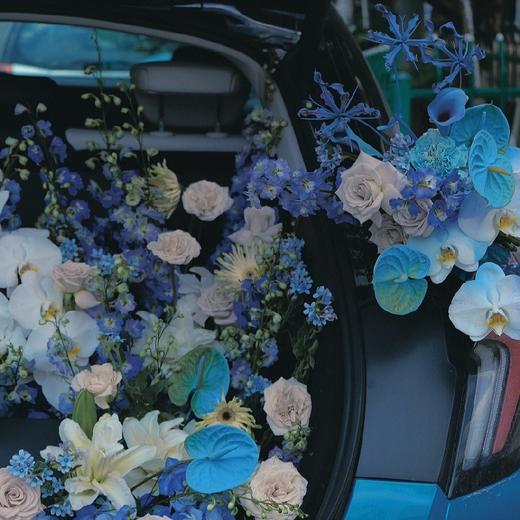 《飞燕》高级浪漫紫色系惊喜后备箱-包含蝴蝶兰手捧花 商品图1