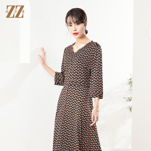 佐尔美秋季新款 V领7分袖小碎花连衣裙E21LL04 商品图2