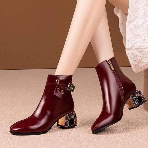 气质尖头马丁靴，粗跟职业女鞋 YT-8882 商品图4