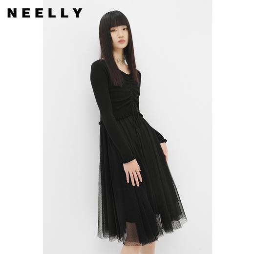 NEELLY纳俪商场同款抽绳显瘦针织衫拼接网纱连衣裙女中长款A字裙N22101Y01020 商品图2